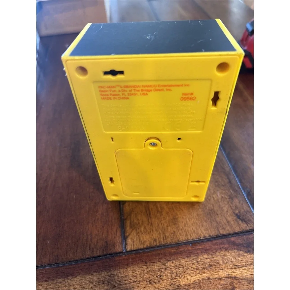 Pac-Man Arcade Classics Mini Arcade Game with Color Screen Working #09562